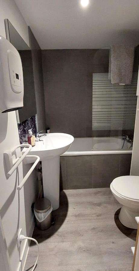 Le Petit Matelot Au 1 Er Etage A 10Min A Pieds Du Centre Ville Dieppe Exterior photo